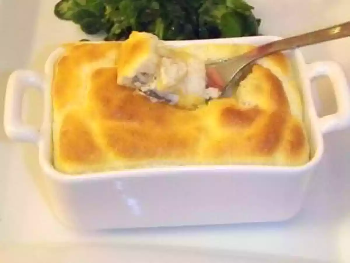 Clafoutis soufflé de brie a la pomme façon benoit molin