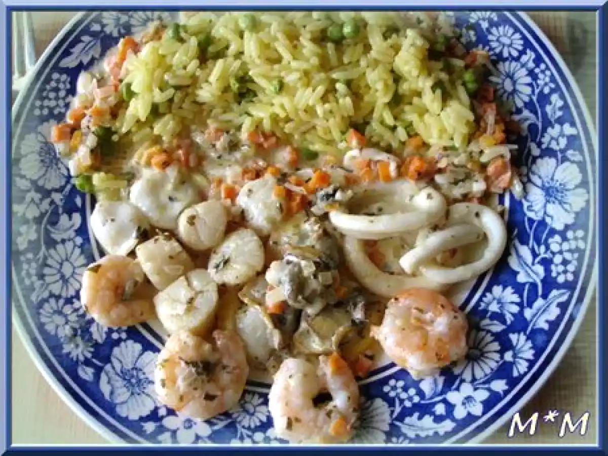 Cocktail de fruits de mer, riz au petits pois et pistils de safran - photo 2