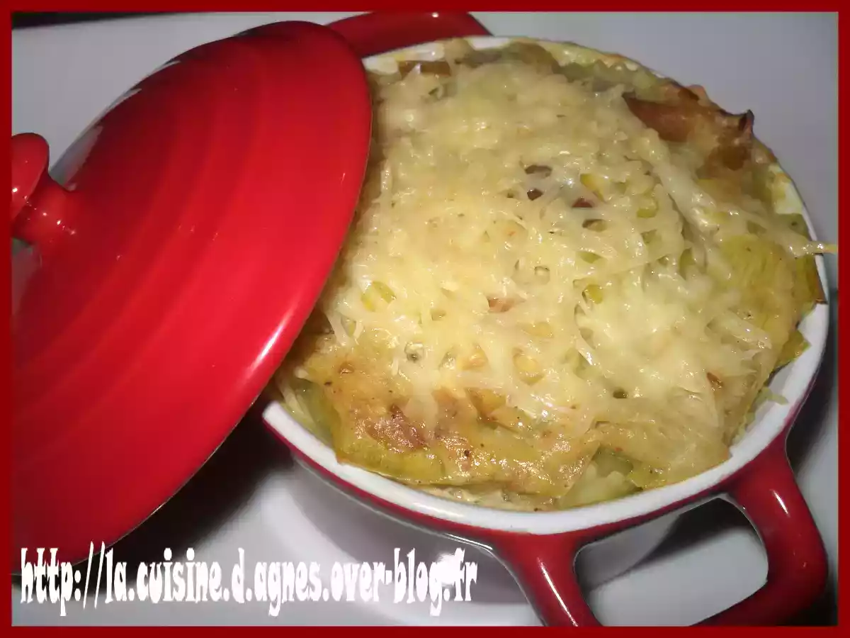 Cocotte de ravioles à la fondue de poireaux