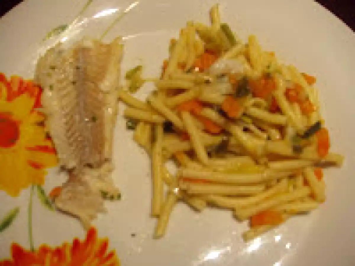 Colin au petits légumes et pâtes sauce au beurre citronné