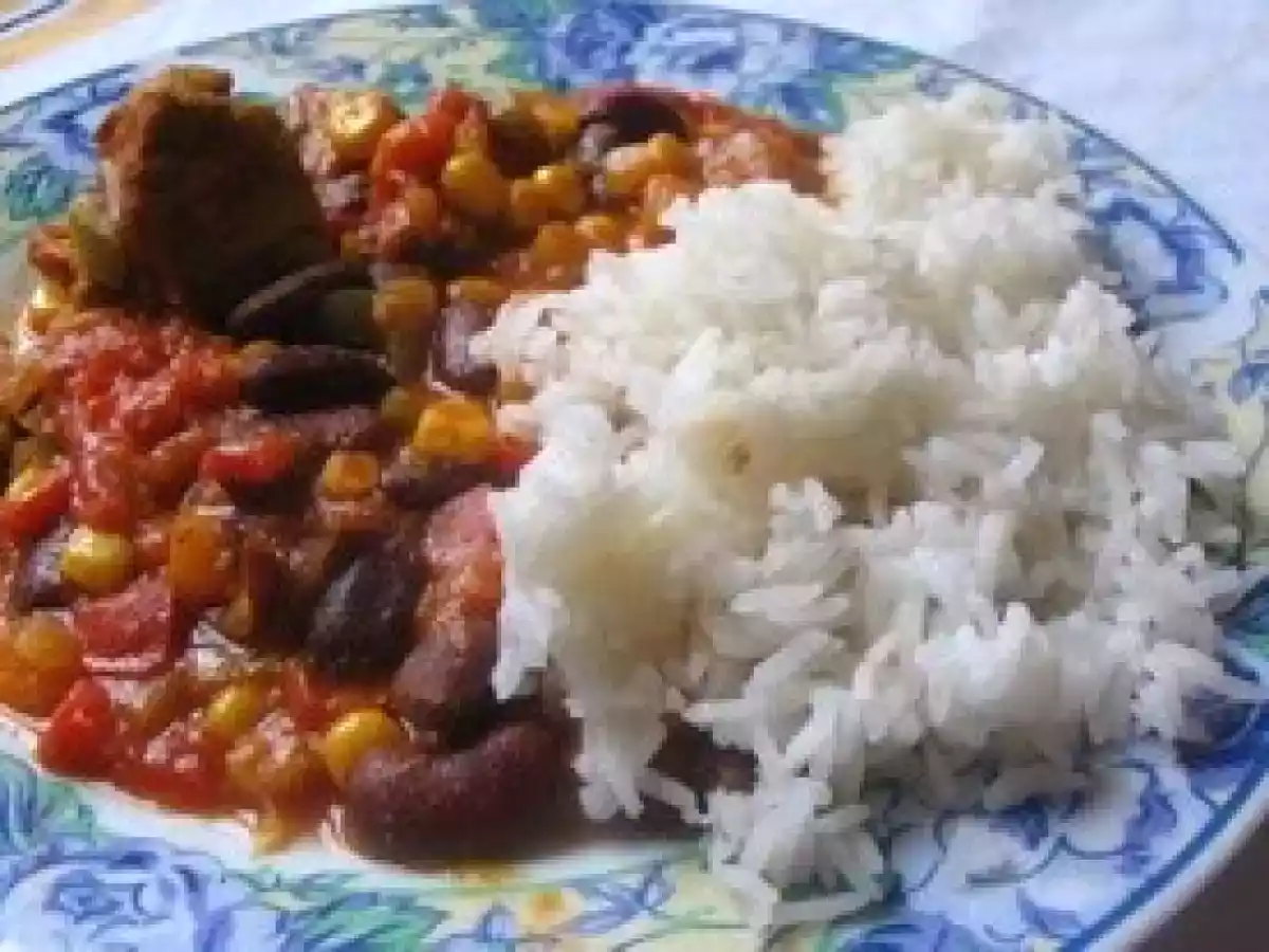 Colombo de porc aux haricots rouges