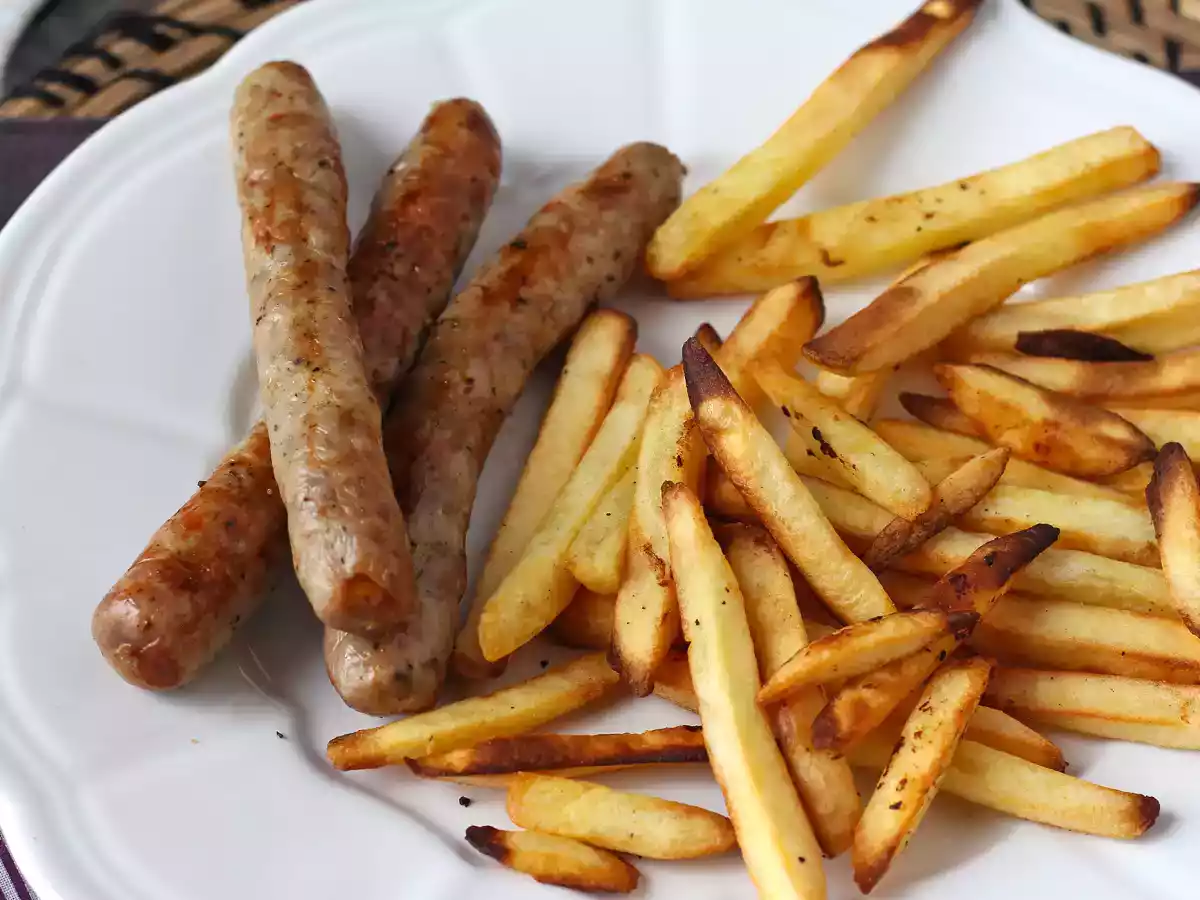 Comment cuire des saucisses au Air Fryer? - photo 3