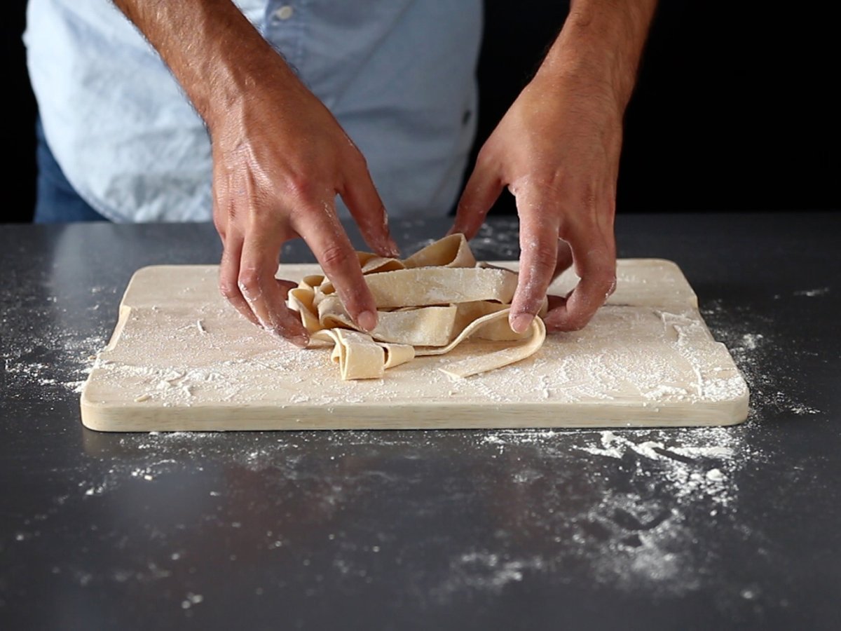 Recette pâtes maison : pappardelle (larges tagliatelles)