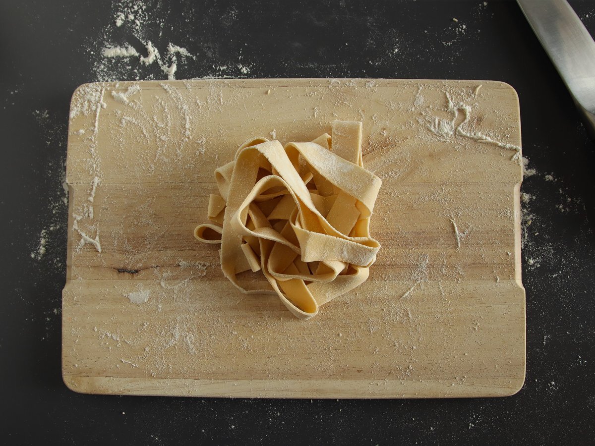 Recette pâtes maison : pappardelle (larges tagliatelles)