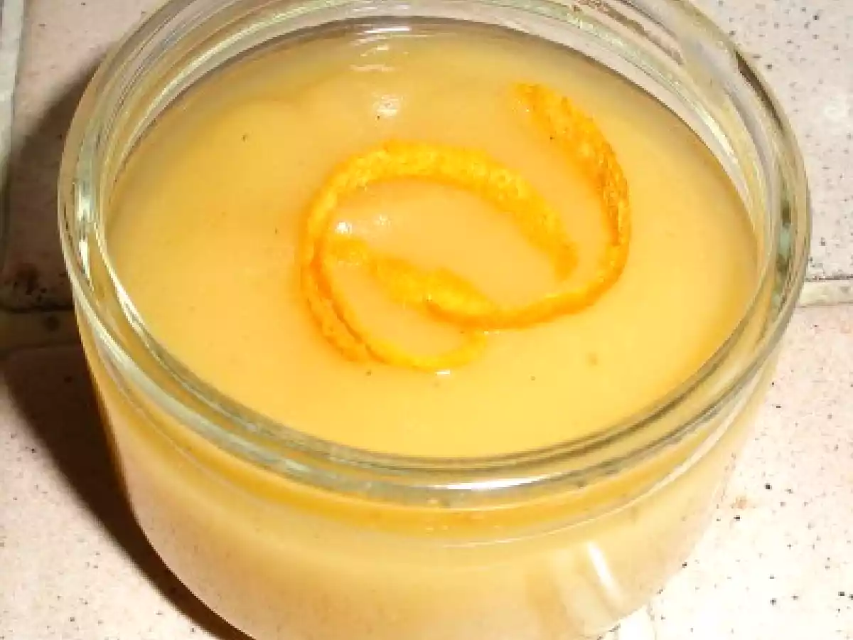 Compote aux pommes savoureuse