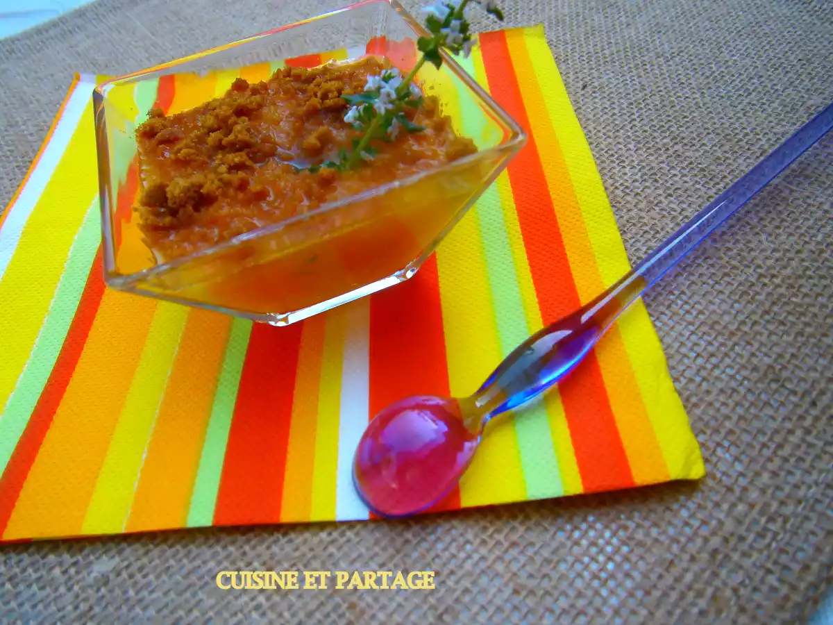 Compote de brugnons au thym frais et spéculoos