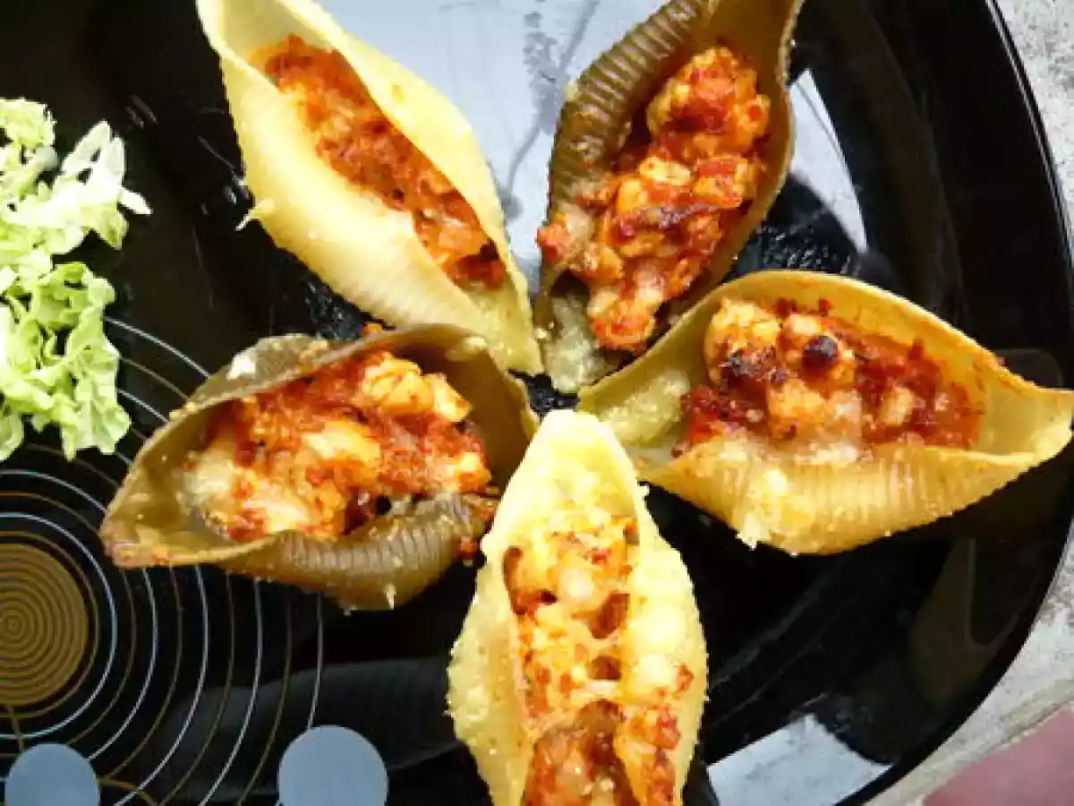 Conchiglioni farcis à la dinde et à la crème de chorizo