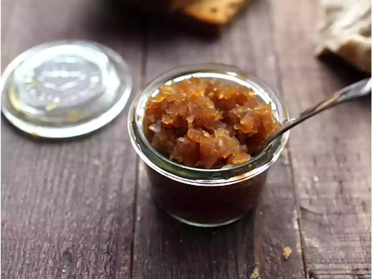 Confit d?oignons au balsamique et porto