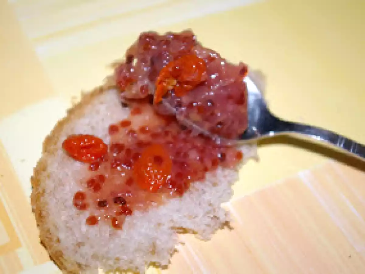 Confiture à la pulpe de groseille blanche et aux baies de Goji
