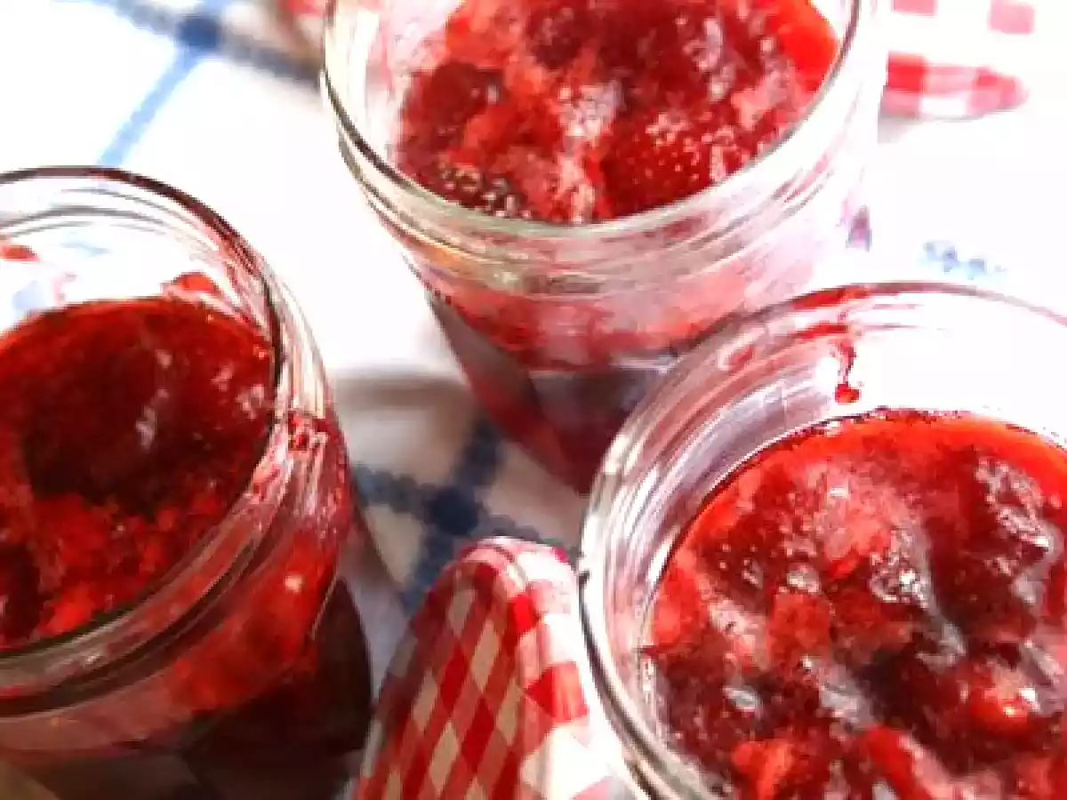 Confiture de fraises de ma grand mère