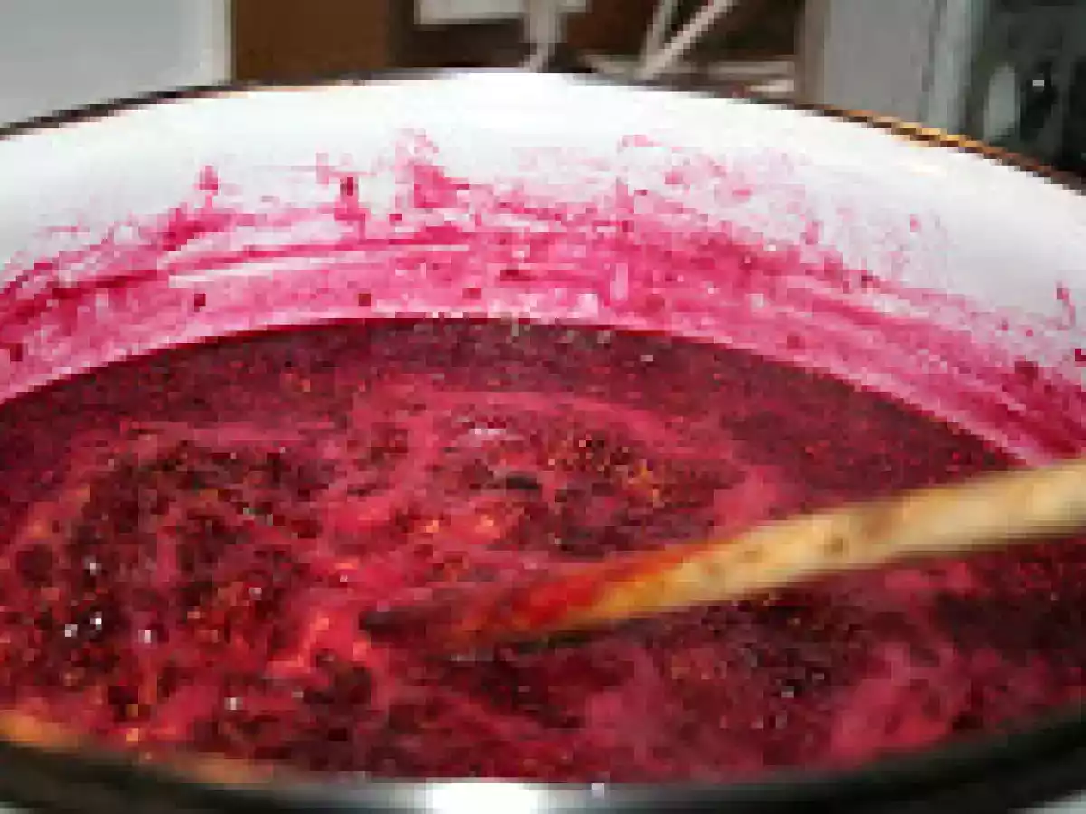 Confiture de framboise d'Auvergne