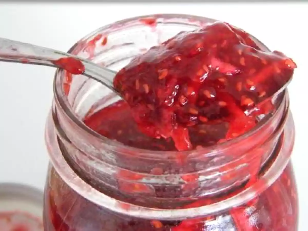 Confiture de framboises et pommes - photo 2