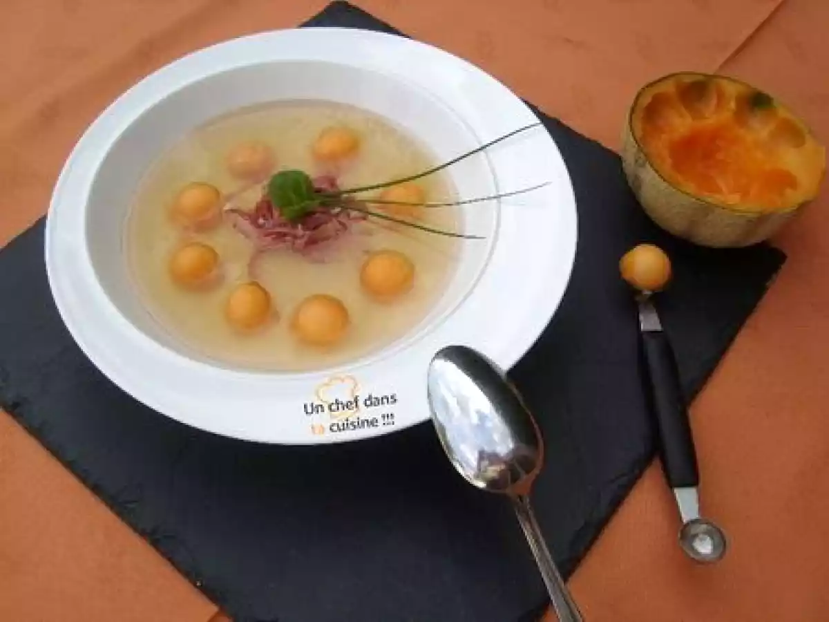 Consommé de Volaille Glacé, aux Perles de Melon et Jambon de Parme - photo 2