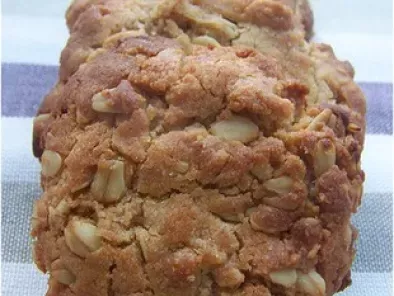 Cookies au beurre de cacahuètes et flocons d'avoine (sans oeufs)