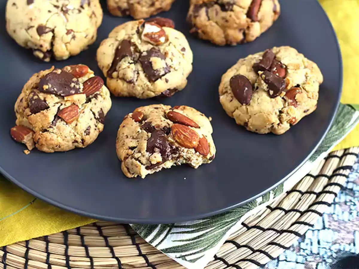 Cookies au chocolat, cacahuètes et amandes - photo 4