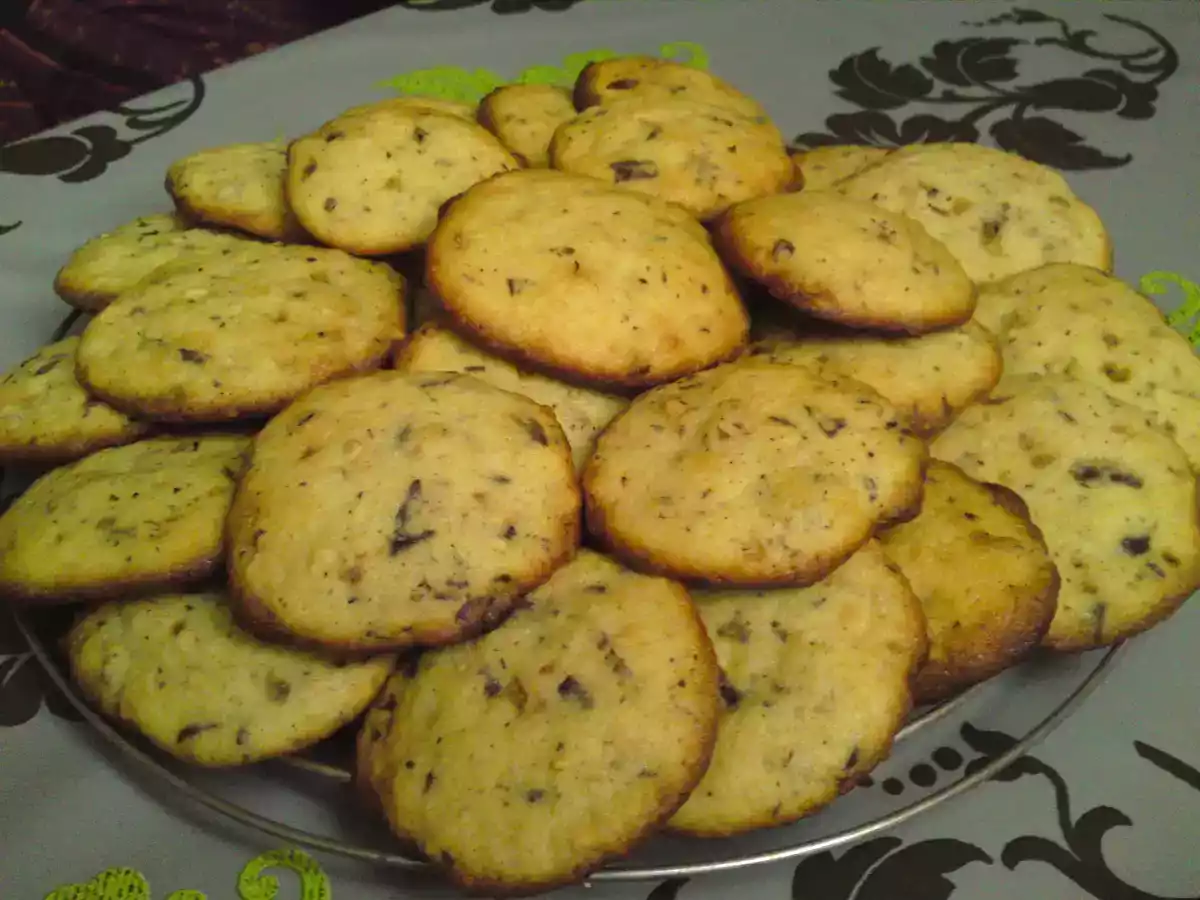 Cookies nougatine, pépites de chocolat et noix de pécan