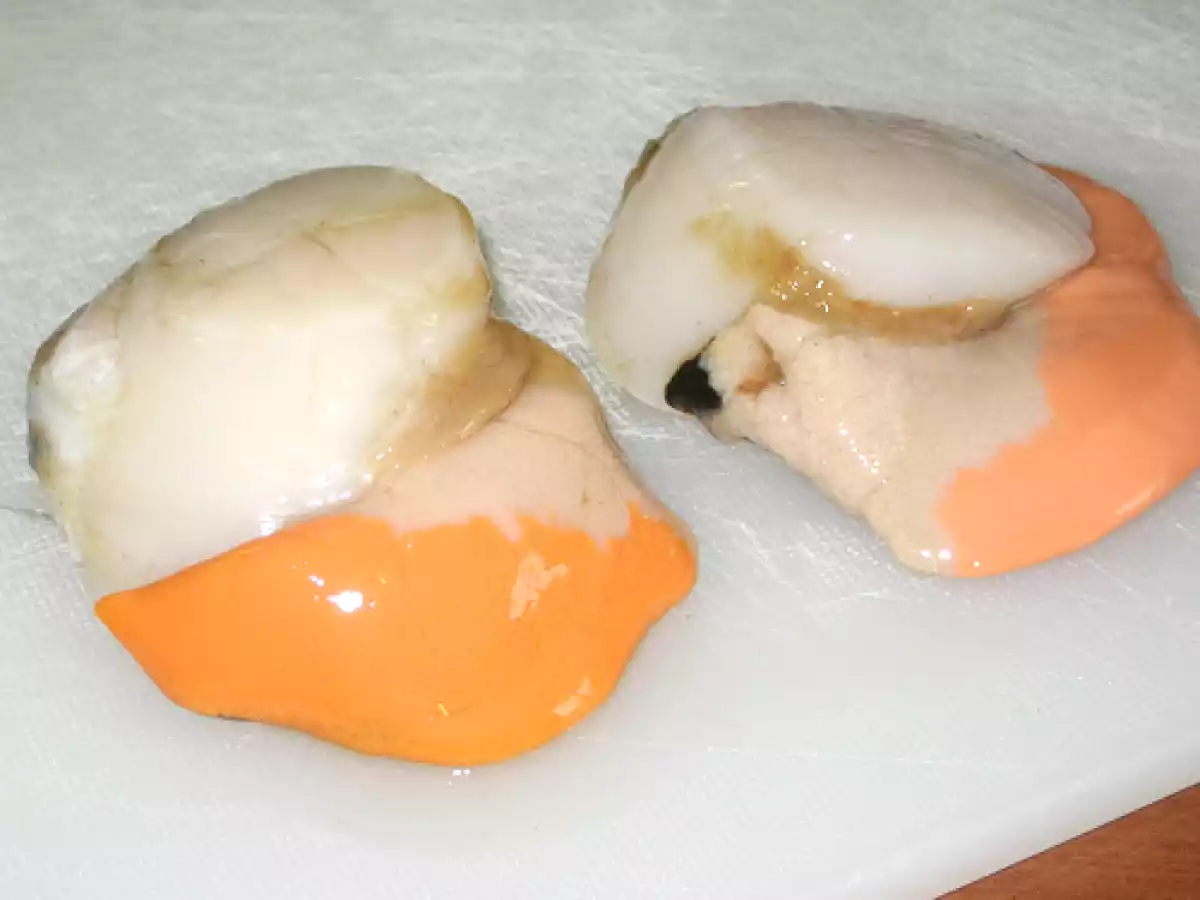 Coquilles saint-jacques à l'aïl et au persil