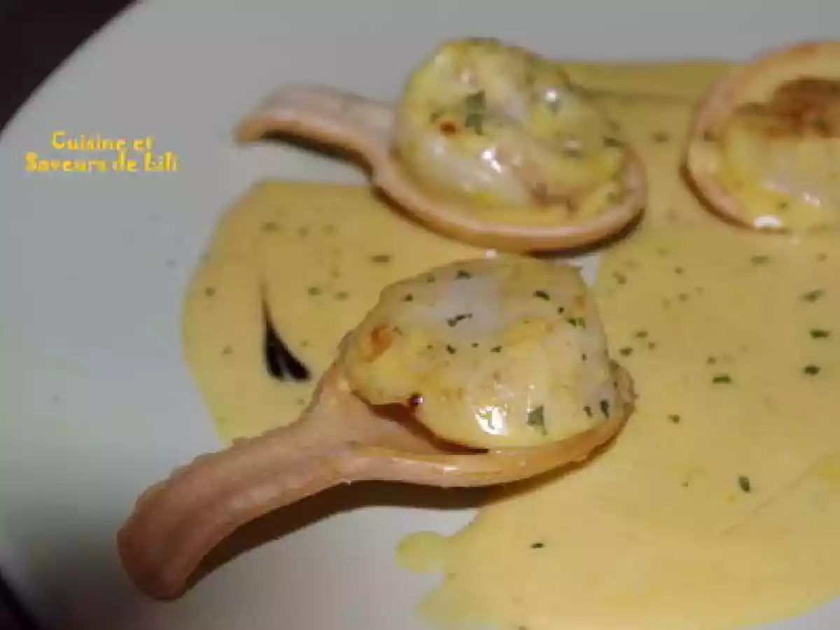 Coquilles Saint-Jacques au safran et pistaches - photo 2