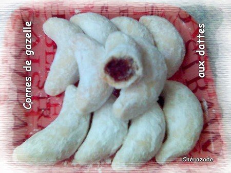 Cornes De Gazelle Aux Dattes Recette Ptitchef