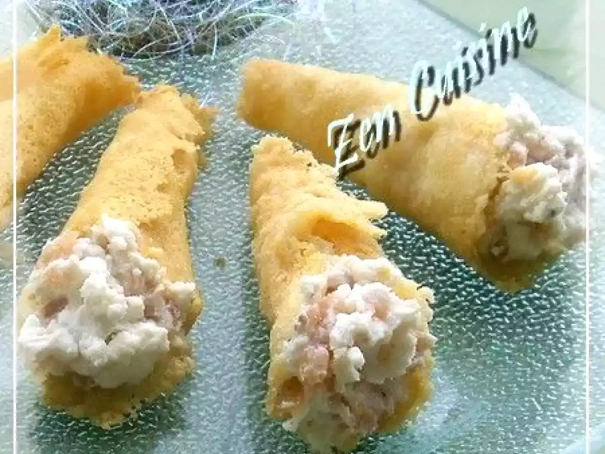Cornets de parmesan au saumon fumé