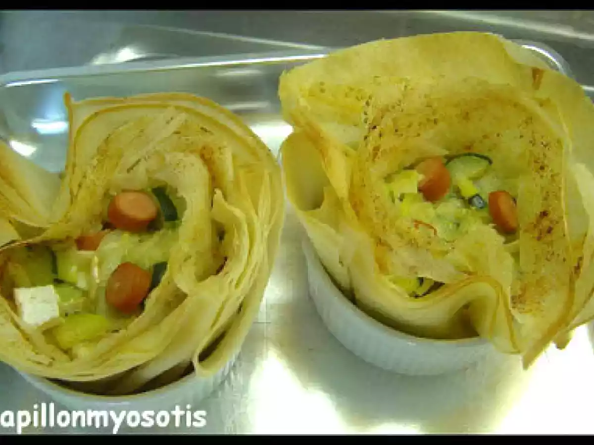 COROLLES CROUSTILLANTES COURGETTES SAUCISSES CHEVRE