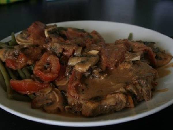 Cote De Veau Sauce Tomates Et Champignons Waou Recette Ptitchef