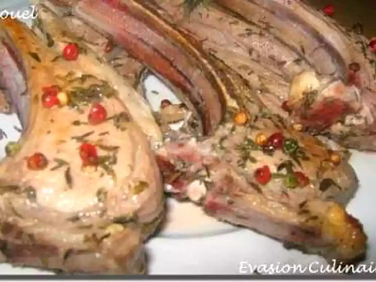 Côtelettes d'agneau grillées au thym