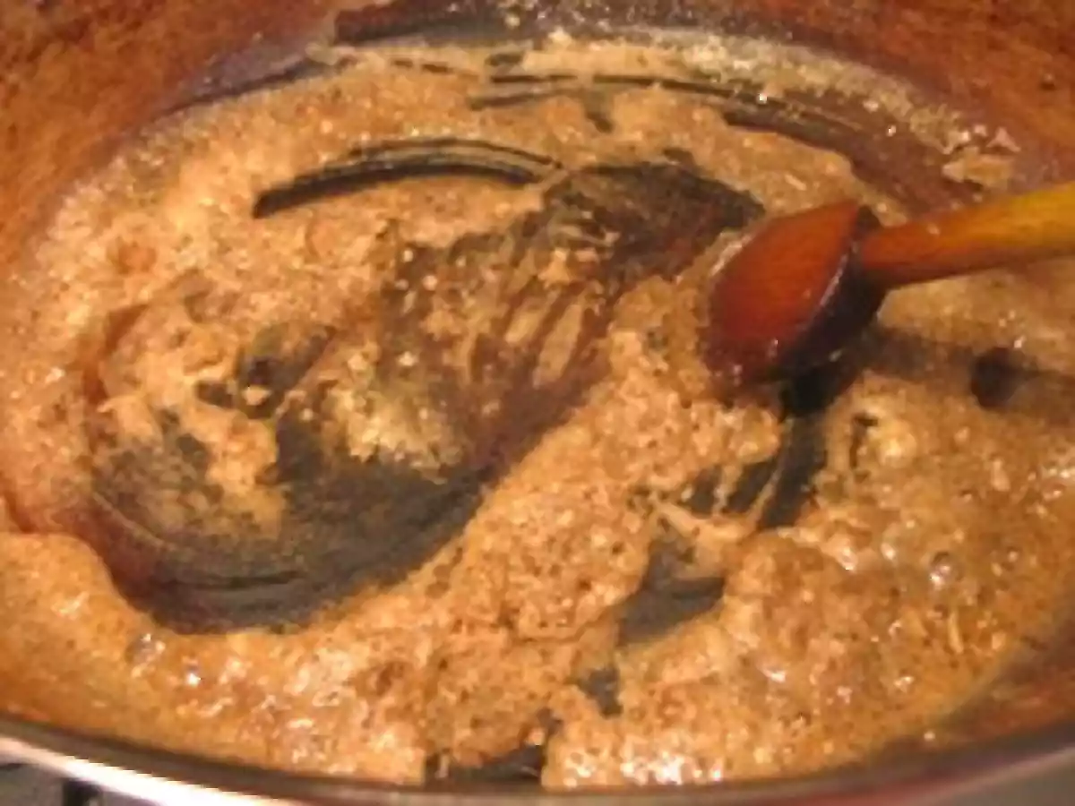 Côtes de porc aux pommes et au cidre en cocotte - photo 3