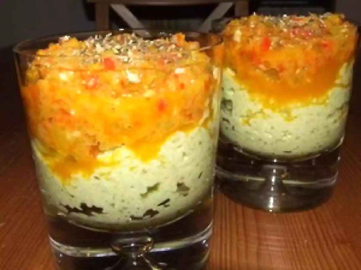 Coulis de poivron et caviar d'artichaut