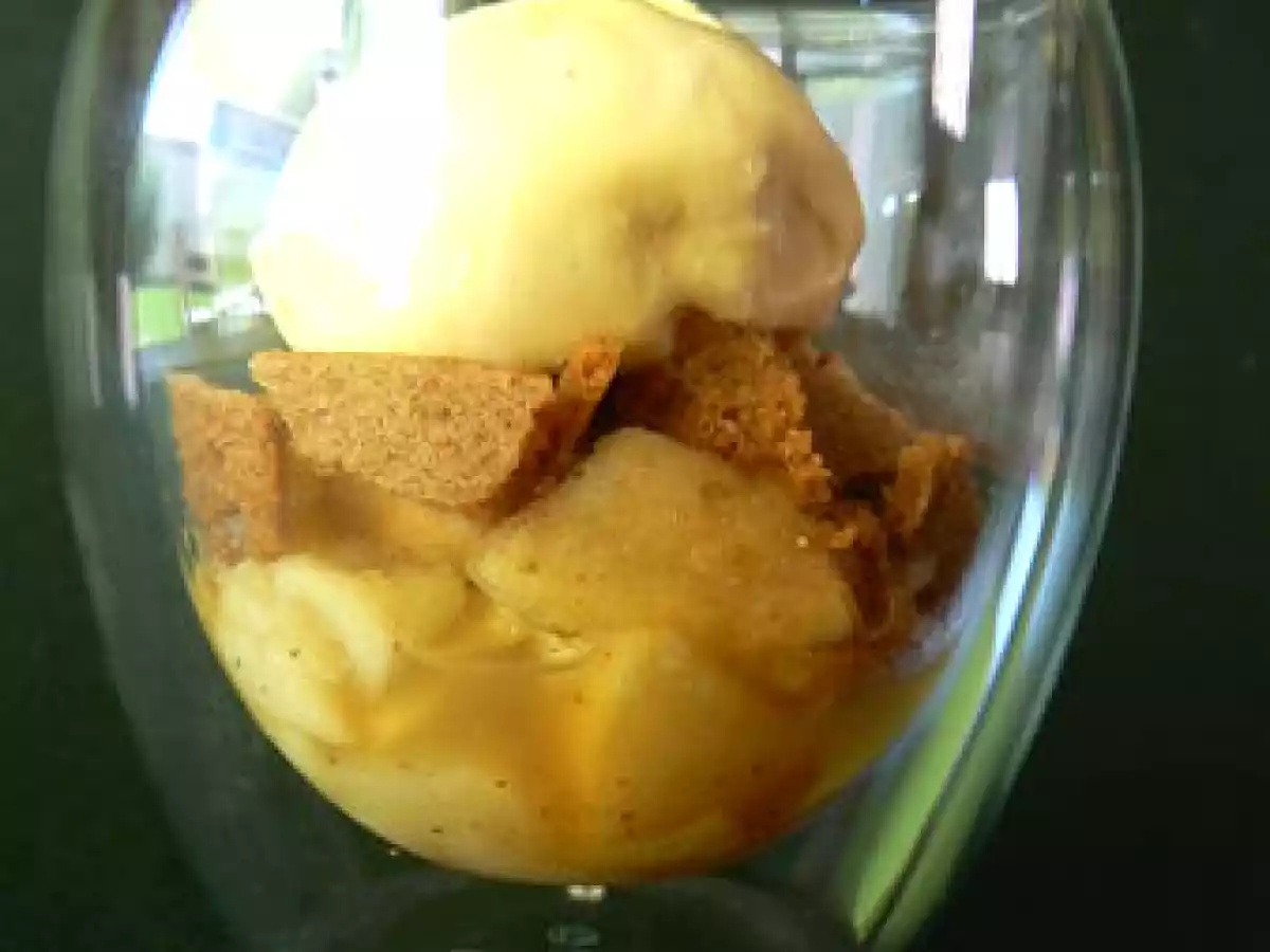Coupe crumble express aux pommes fondantes