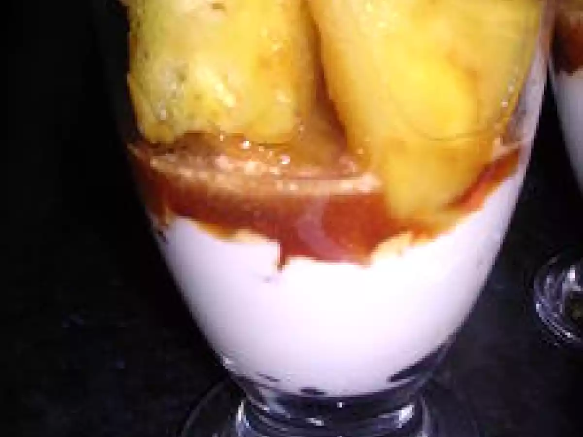 COUPE D ANANAS CARAMELISE