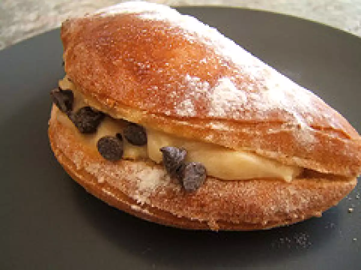 Couques à la crème pâtissière