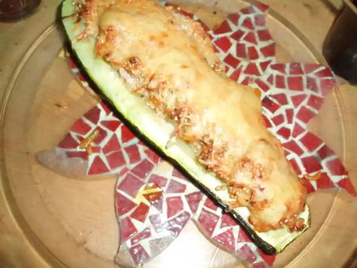 Courgette farcie au quinoa et thon