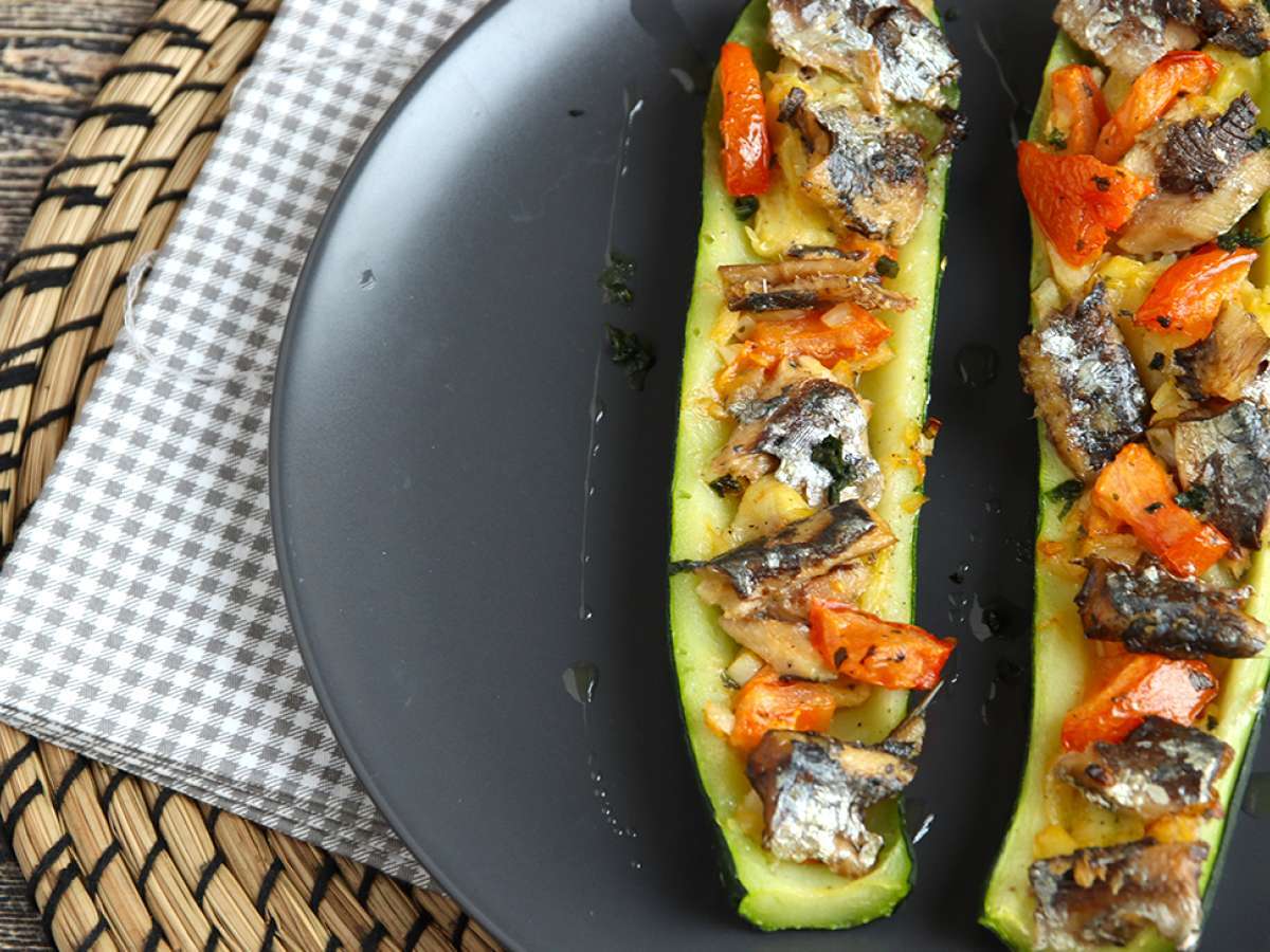Courgettes farcies aux tomates et sardines Recette Ptitchef