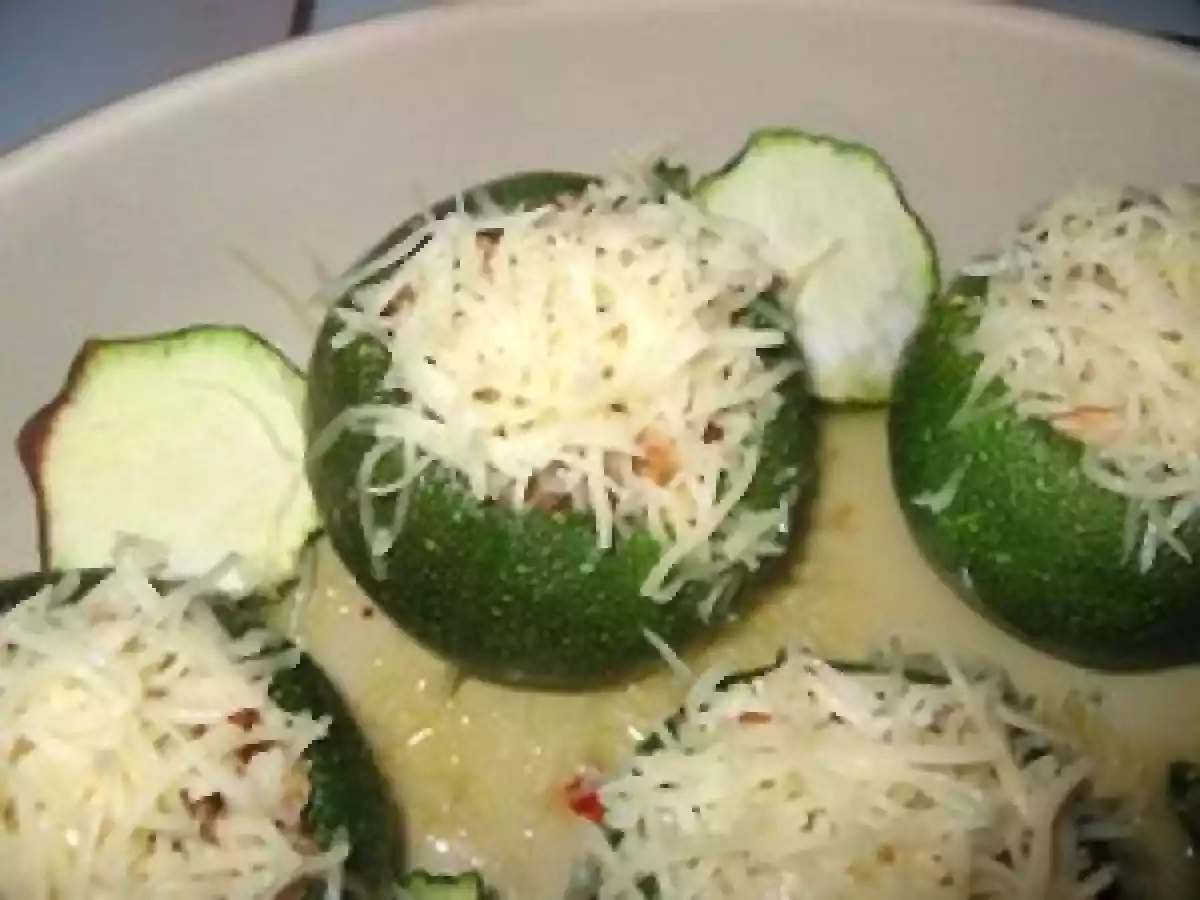 Courgettes rondes farcies aux petits légumes (M) - photo 4