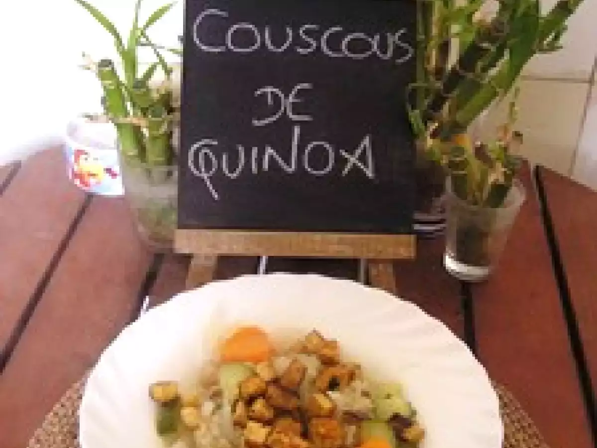 Couscous de quinoa au tofu et aux légumes