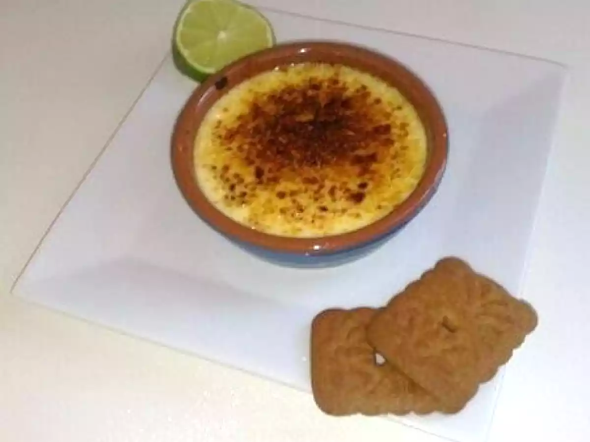 Crème brûlée citron vanille sur lit de spéculoos