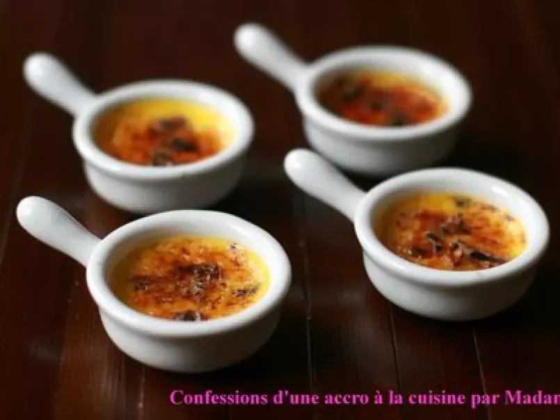 Crème brûlée roquefort-noix - Recette Ptitchef