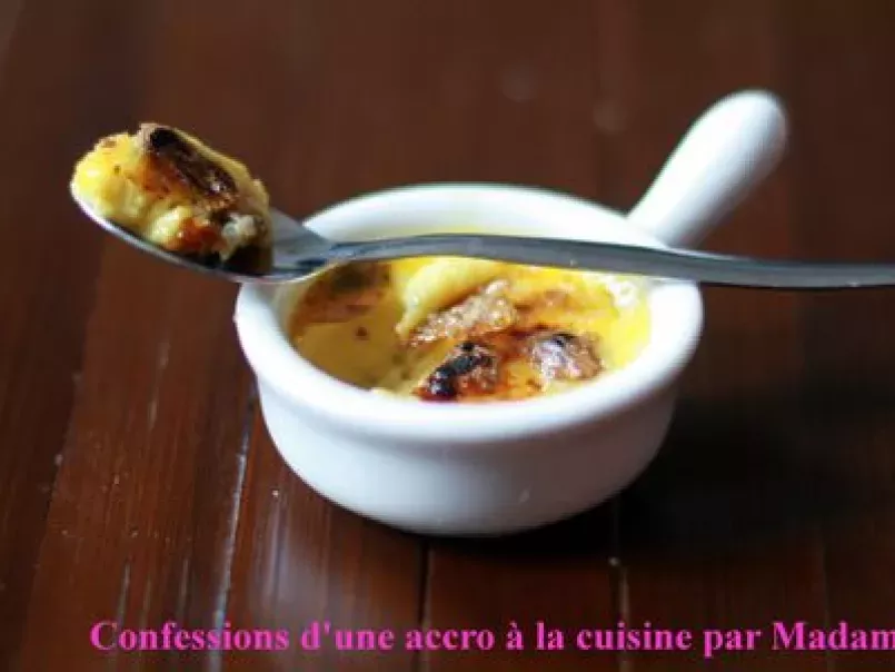 Crème brûlée roquefort-noix - Recette Ptitchef