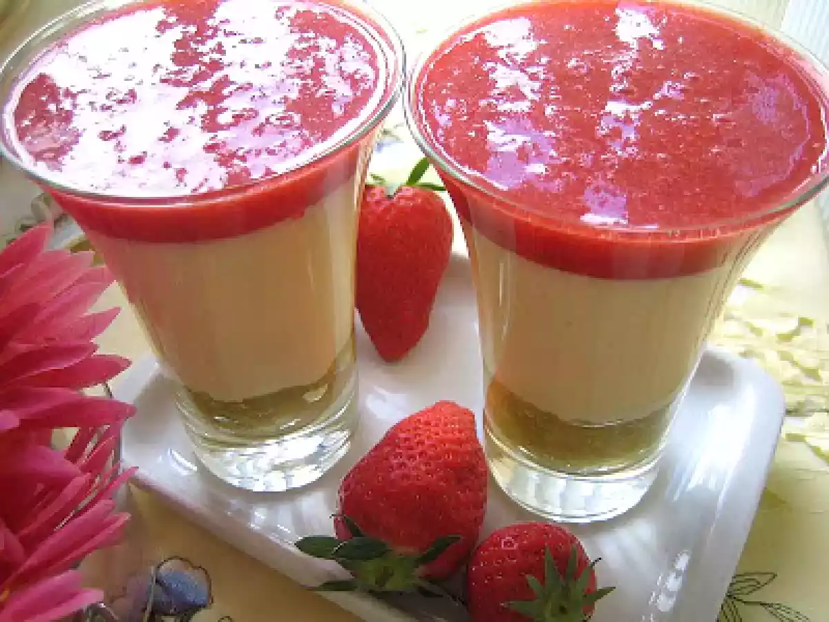 Crème Chiboust à la rhubarbe et coulis de fraises!!!