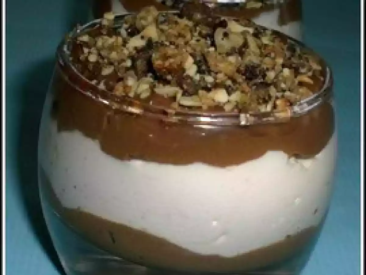 Crème chocolat-café et son crumble aux fruits secs et café