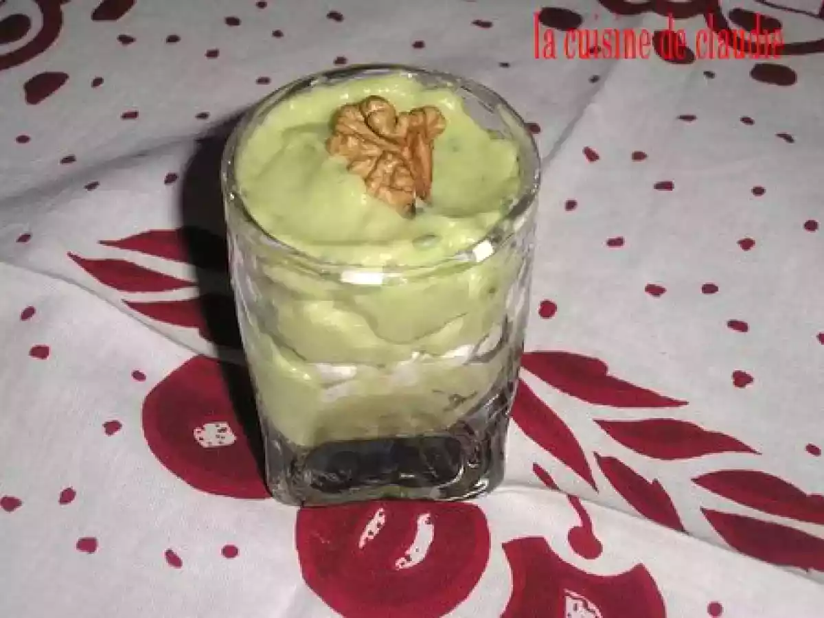 Crème d'avocat/fromage aux noix