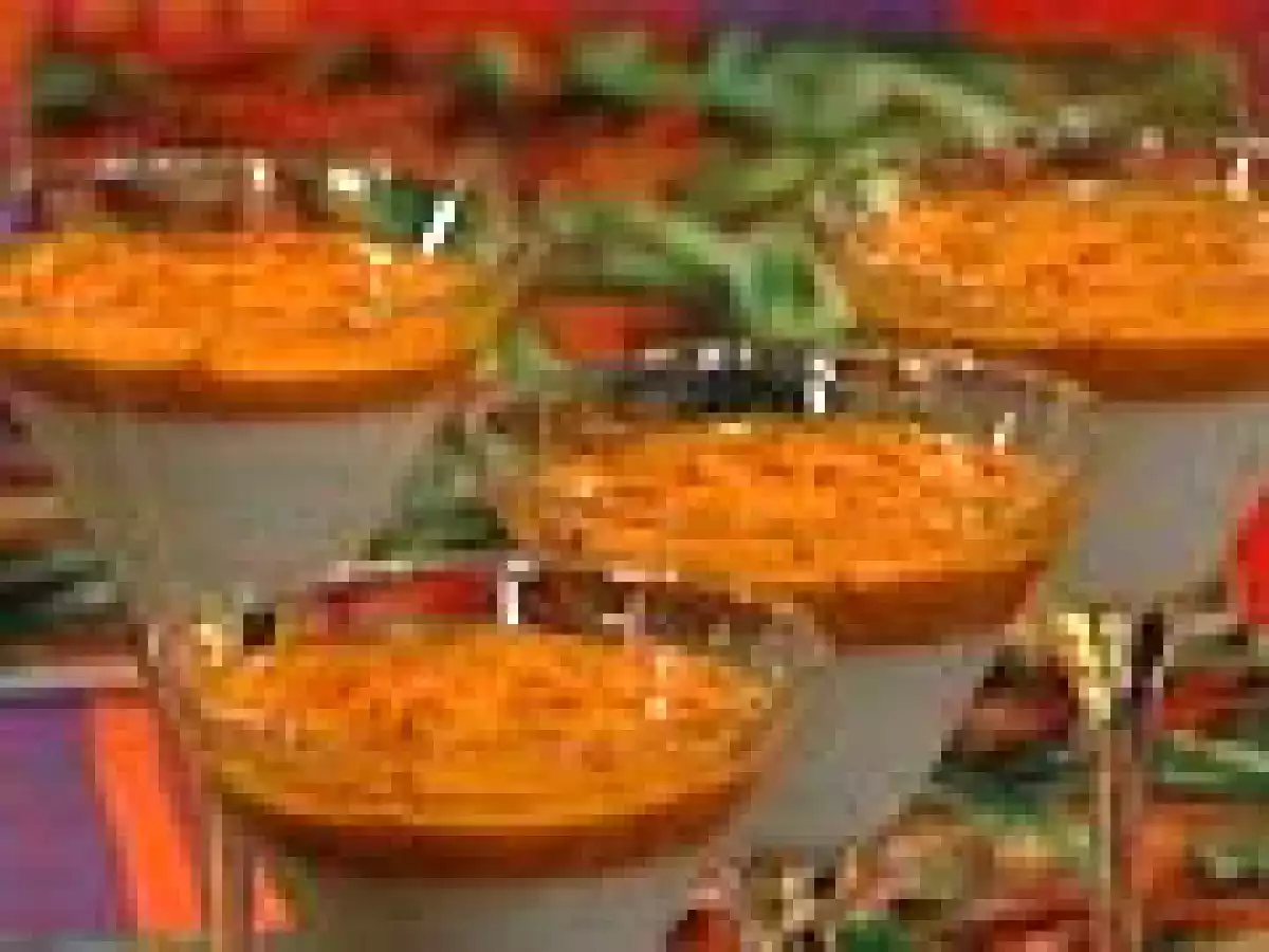 Crème de fromage de brebis, velouté de piquillos au jambon de Bayonne