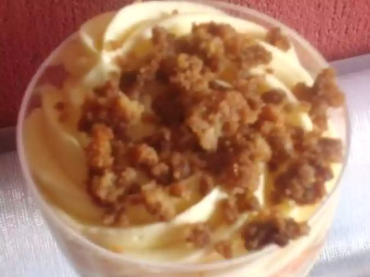 Creme de mascarpone au fruits frais façon crumble