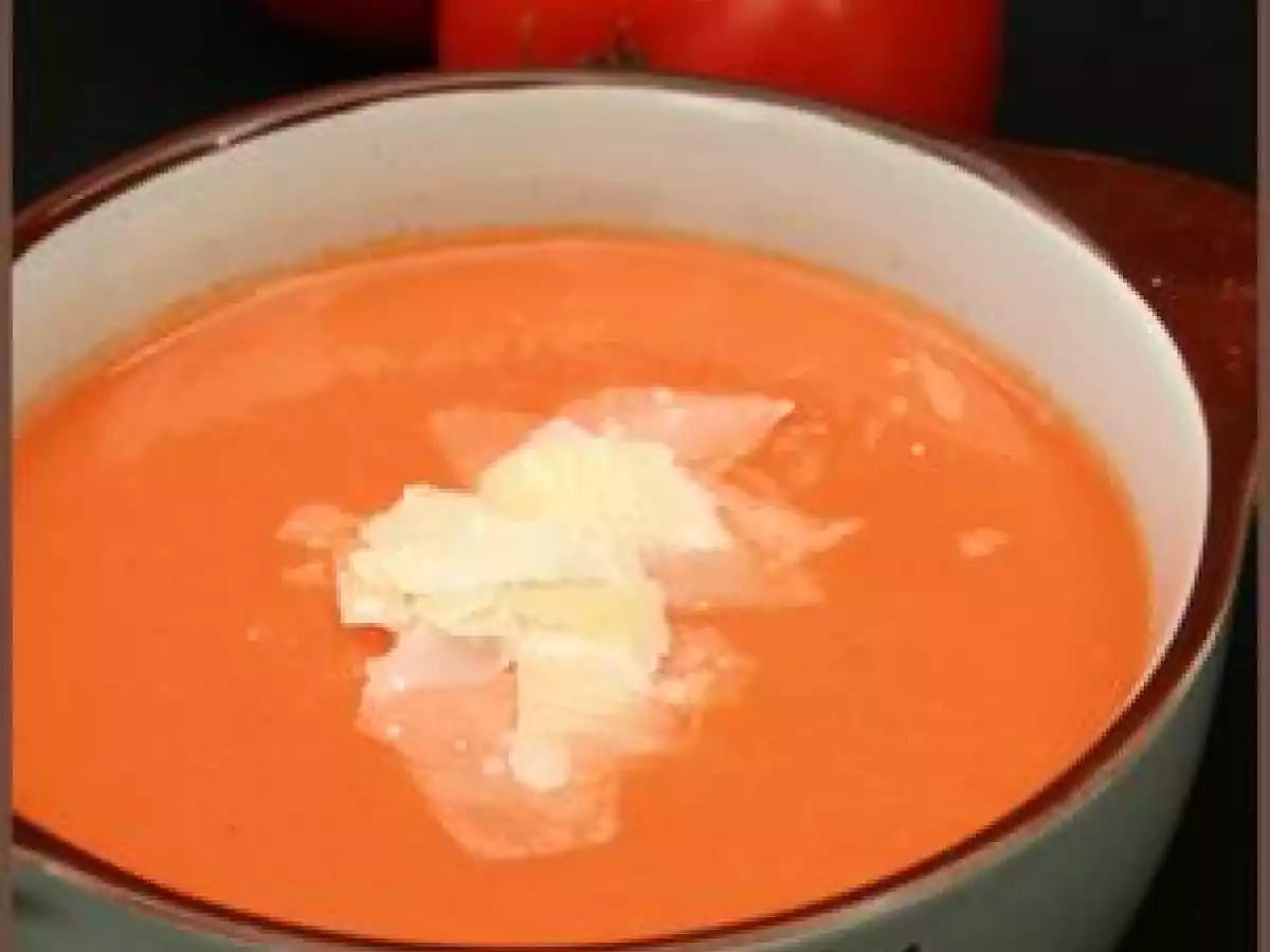Crème de tomate au parmesan