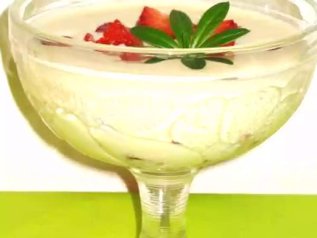 Crème facon tiramisu aux fraises
