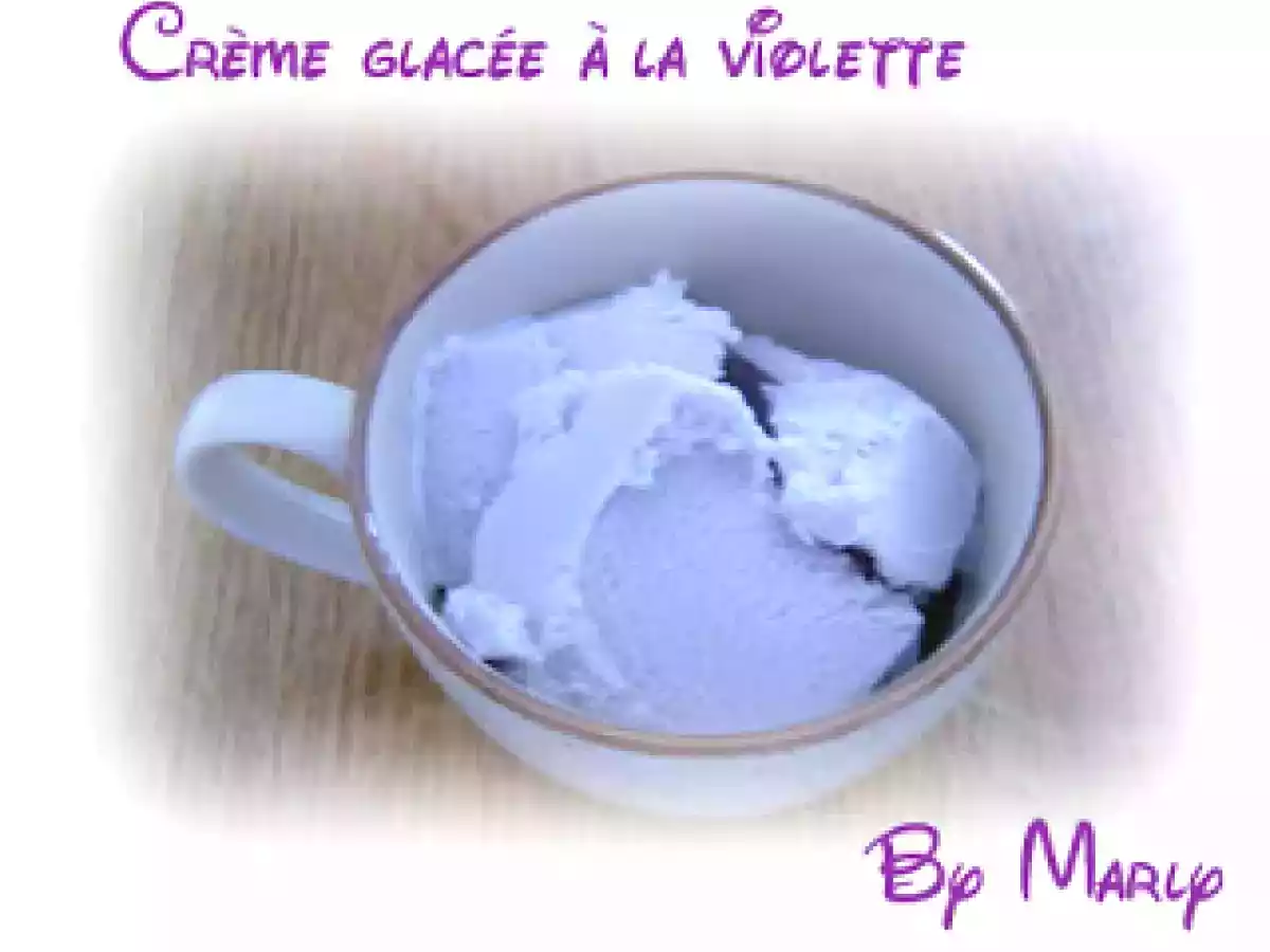 Crème glacée à la violette