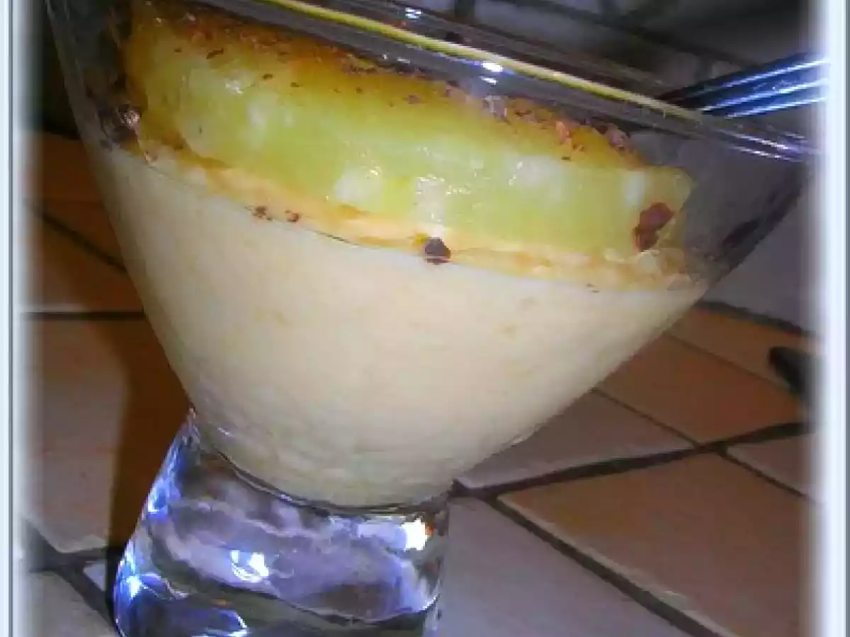 CREME PATISSIERE A L'ANANAS EN VERRINE