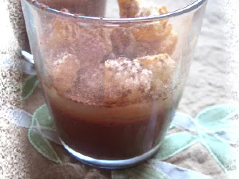 Crème prise choco-café, pulpe de poire et doigts de dame cassés, photo 1