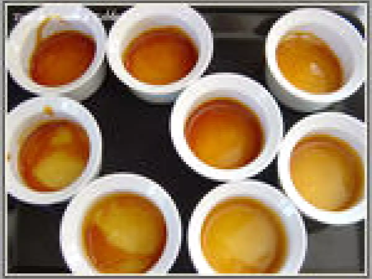 Crème renversée à la pistache et au caramel - photo 10